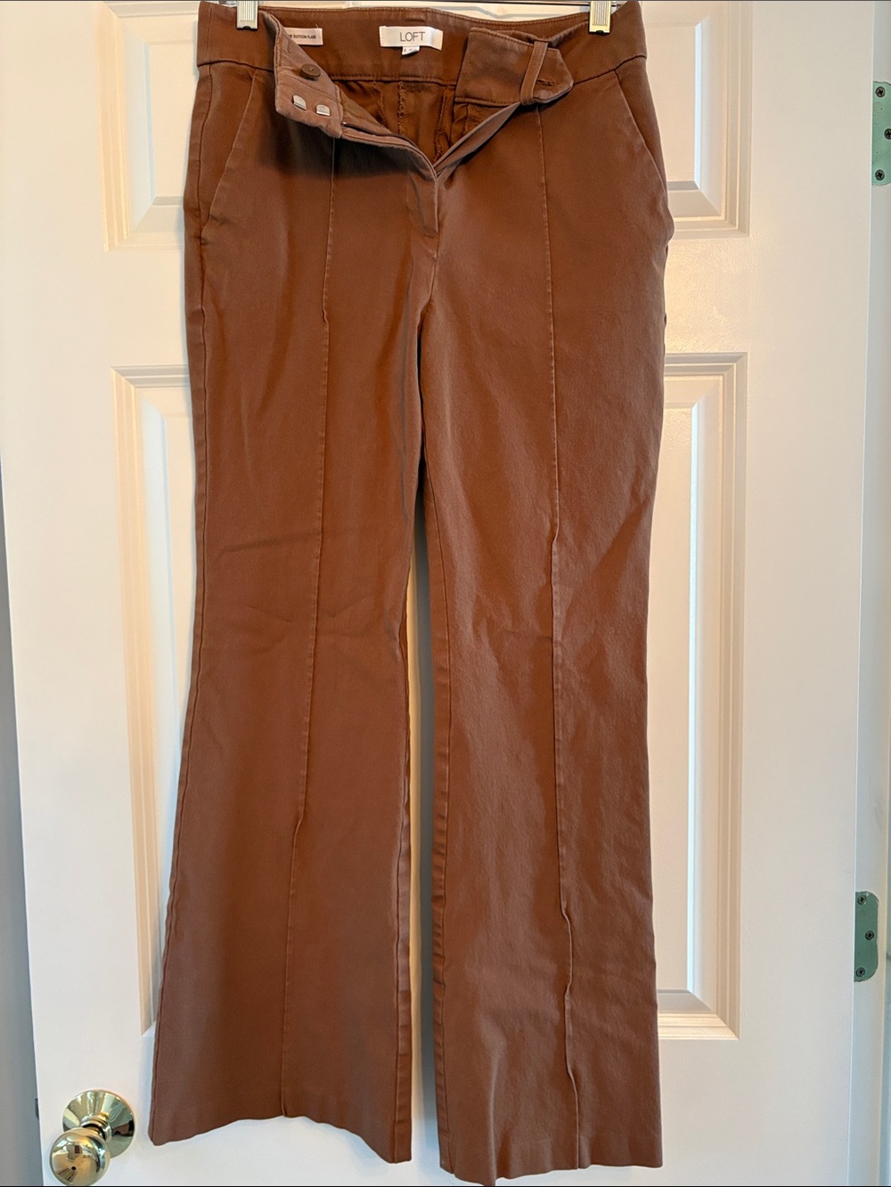 LOFT Brown Sutton Flare Pants with Front Seams - women’s size 6